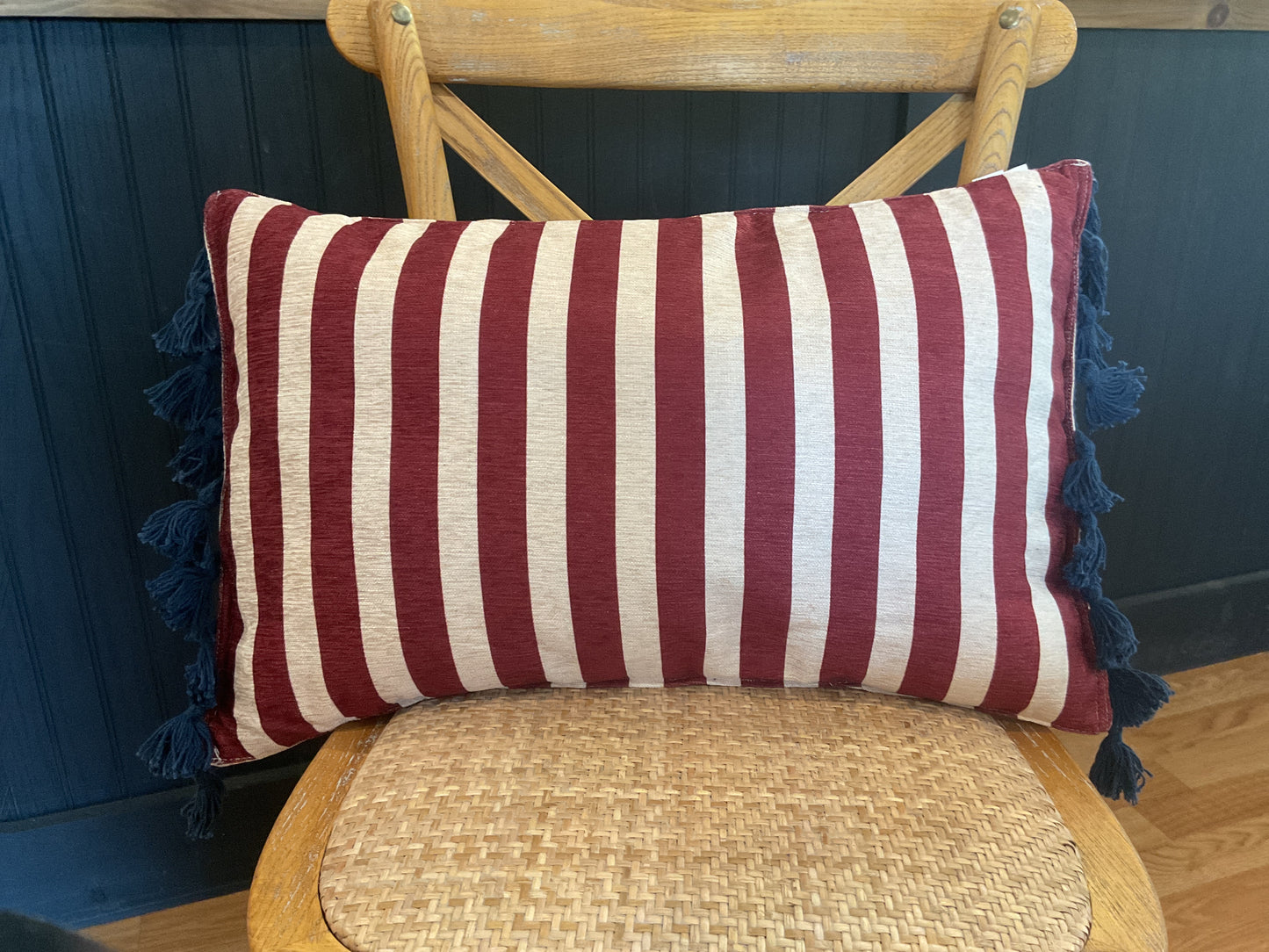Patriotic Land that I Love chenille decorative pillow 14” x 22”