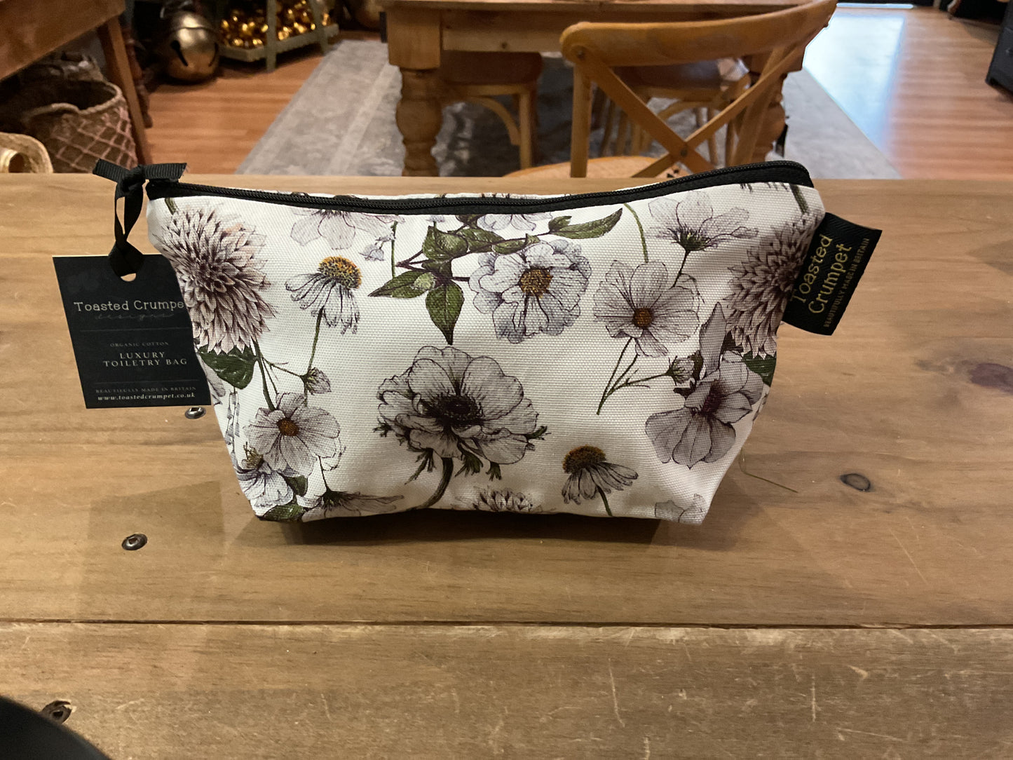 Toasted Crumpet small make-up bag