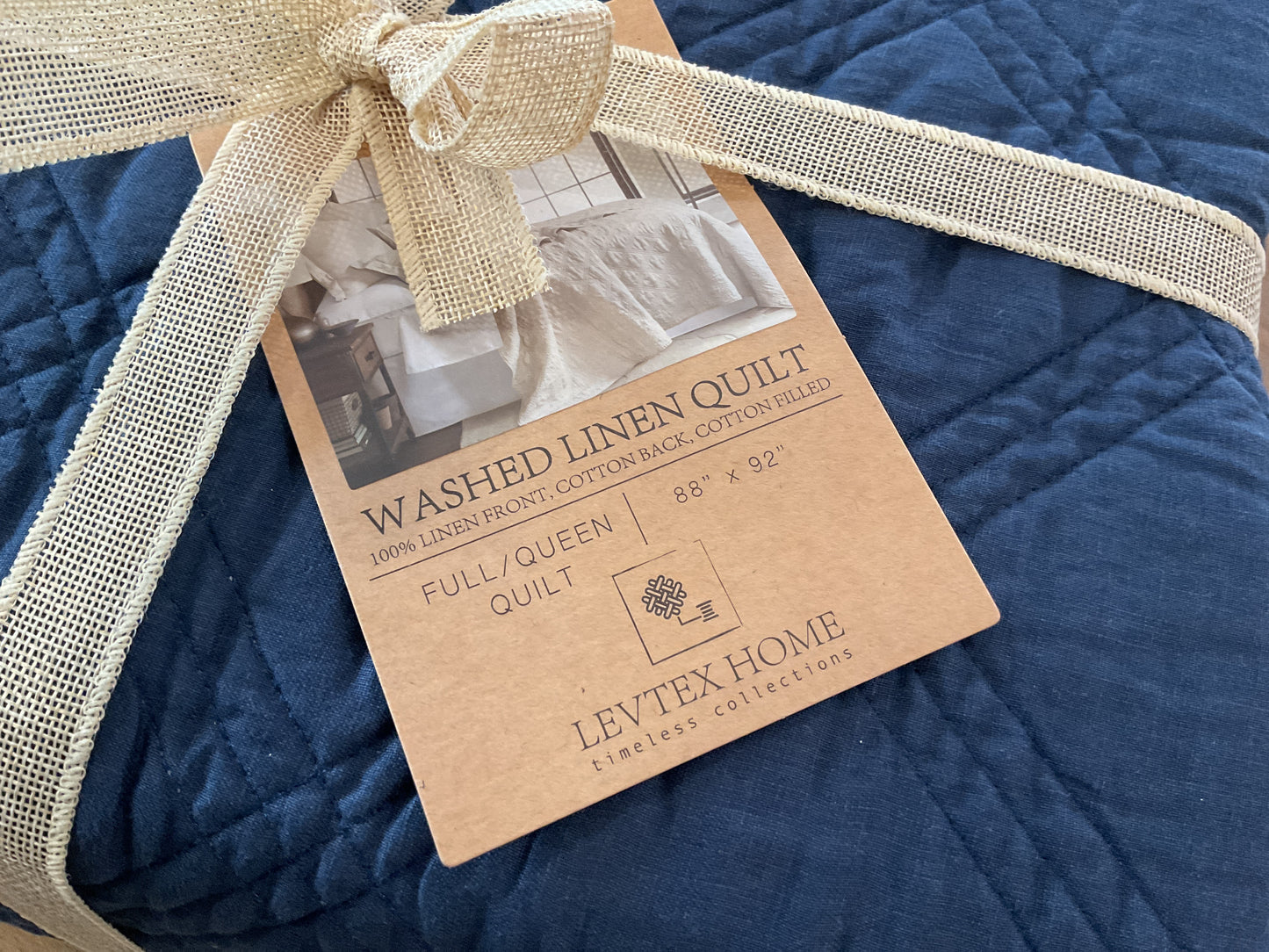 Washed linen quilt, navy, queen